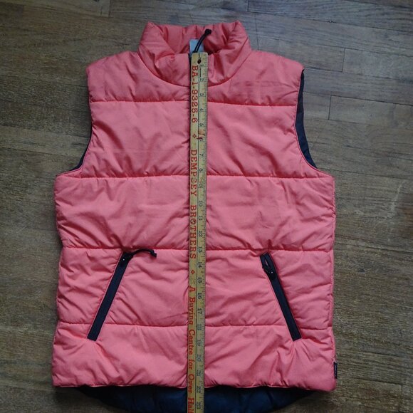 Made in Canada Vintage MEC Mountain Equipment Co-op Puffer Vest - Picture 1 of 8